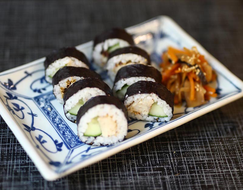 suši a kiribošidaikon japonská kuchyně